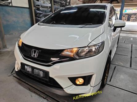 Honda Jazz/Fit GK Mugen body kit in Taman Johor Jaya - Image 2