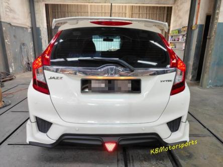 Honda Jazz/Fit GK Mugen body kit in Taman Johor Jaya - Image 7