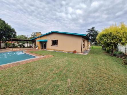 House 2406-ref-9032 for Rent in Valhalla, Centurion in Centurion - Image 1