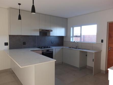 House 2530-ref-271 for Rent in George Central, George in George - Image 1