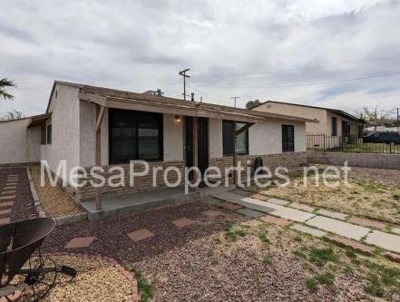 House for Rent in Barstow, California, Ref# 201987903 in Apple Valley - Image 1