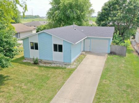 House for Rent in Byron, Minnesota, Ref# 201997780 in Rochester - Image 1