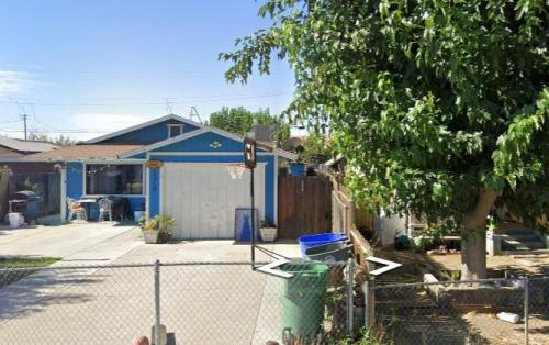 House for Rent in Coalinga, California, Ref# 202015721 in Escondido - Image 1