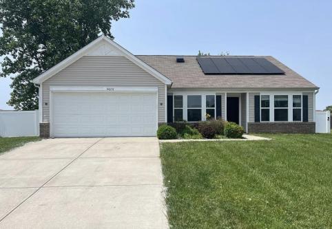 House for Rent in Columbus, Indiana, Ref# 202085839 in Columbus - Image 1