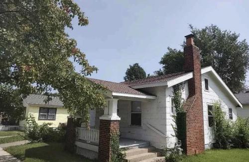 House for Rent in Decatur, Illinois, Ref# 202064233 in Decatur - Image 1