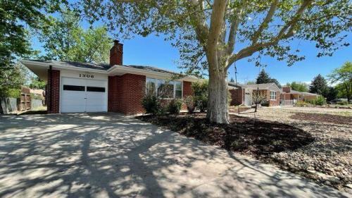 House for Rent in Greeley, Colorado, Ref# 202038800 in Colorado Springs - Image 1