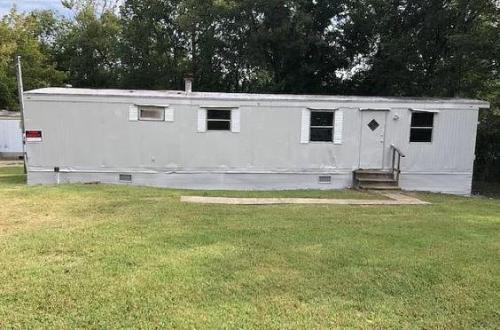 House for Rent in Pulaski, Tennessee, Ref# 202015448 in Huntsville - Image 1