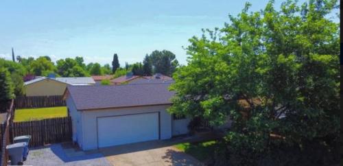 House for Rent in Reedley, California, Ref# 201992038 in Eau Claire - Image 1