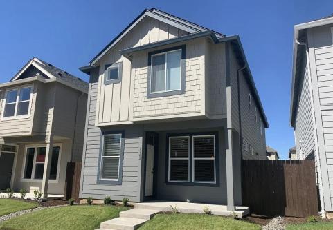 House for Rent in Ridgefield, Washington, Ref# 202103551 in Vancouver - Image 1
