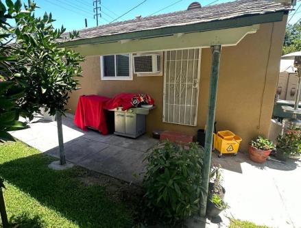 House for Rent in Riverside, California, Ref# 202003280 in Riverside - Image 1