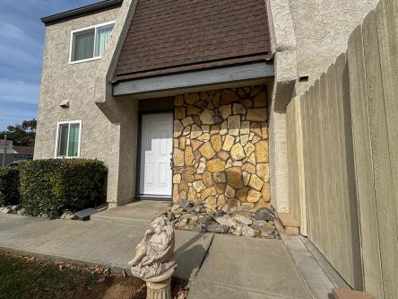 House for Rent in Riverside, California, Ref# 202074407 in Riverside - Image 1