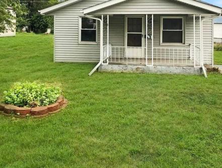 House for Rent in Springfield, Illinois, Ref# 201997876 in Springfield - Image 1