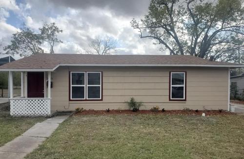 House for Rent in Victoria, Texas, Ref# 202083744 in Owensboro - Image 1