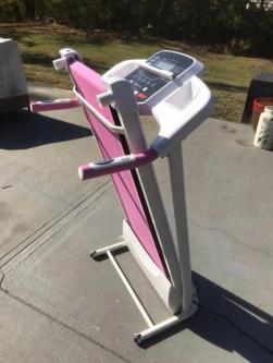 Household items in Richmond - Image 12