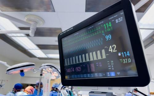 How Best ECG Monitoring System for Cardiologists Can Help in Whitefield - Image 1