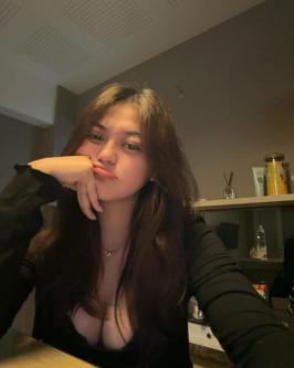 Hy, I'm Risya a girl malay seeking a men, Lumut in Lumut - Image 1