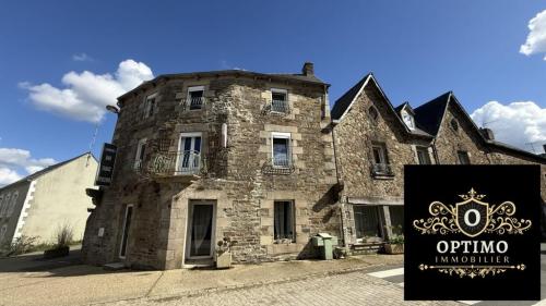IMMEUBLE DE RAPPORT AVEC HANGAR à Lannion - Photo 1