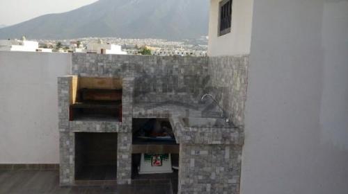 IMPECABLE CASA EN UBICACION PRIVILEGIADA en San Bernabé - Imagen 14