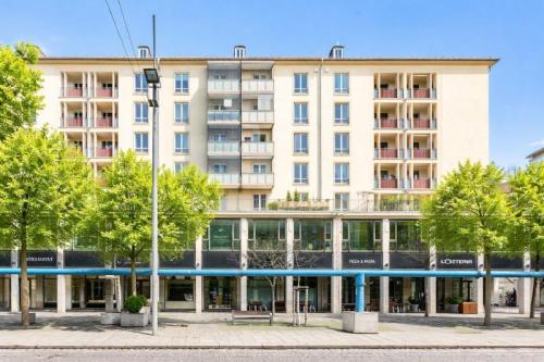 In bester Gesellschaft! in Dresden - Bild 1