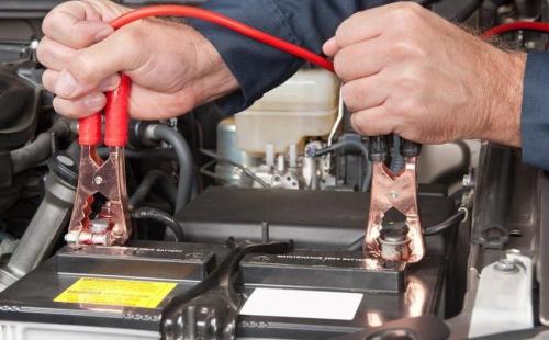 Instant Jump Start Service in Arabian Ranches in Dubai - Image 1