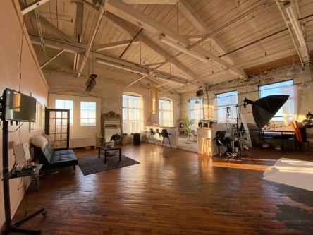 Introducing the Top notch Photography Studio Rental in Noida - Image 1
