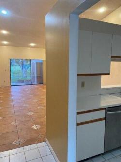 Inverrary Blvd, Lauderhill, Home For Rent in Sunrise - Image 1