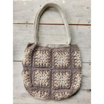 Japanese Style Handbag in Papar - Image 1