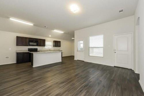 Jasmine Dr, Lancaster, Home For Rent in DeSoto - Image 1