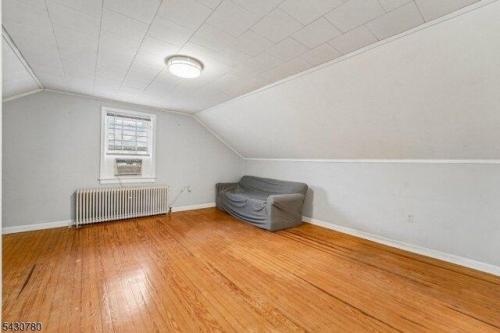 Jassamine Way, Fort Lee, Home For Rent in North Bergen - Image 1