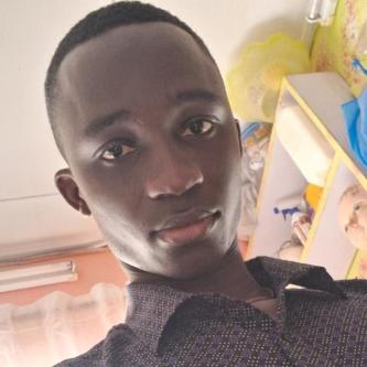 Je suis celibatair à Abidjan - Photo 1