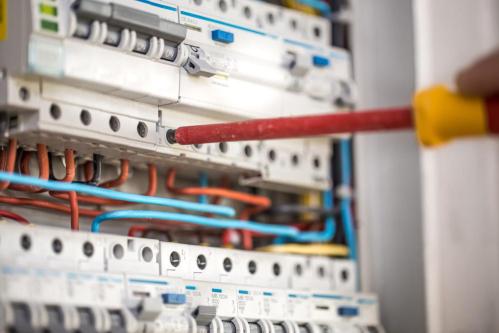 KAPLAN INSTALACIONES ELÉCTRICAS en Los Llanos de Aridane - Imagen 1
