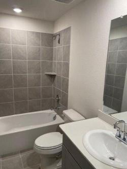Kingsgarden Rd, Denton, Home For Rent in Denton - Image 1