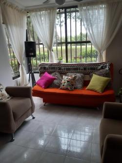 LINDA HABITACION AMOBLADA en Cali - Imagen 1