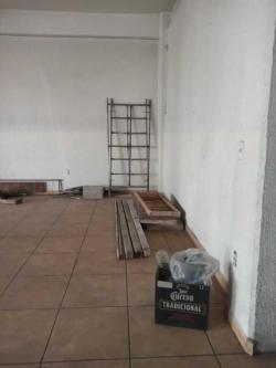 LOCAL RENTA ERMITA METRO UAMI en Iztapalapa - Imagen 2