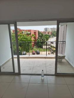 LOCATION À COCODY RIVIERA GOLF APPARTEMENT 4 PIÈCES AU 3em ÉTA à Abidjan - Photo 2