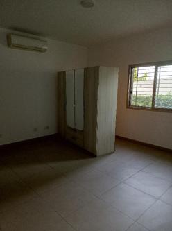LOCATION APPARTEMENT 4 PIÈCES AVEC PISCINE RIVIERA 3 à Abidjan - Photo 11