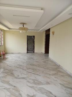 LOCATION APPARTEMENT 5 PIECES PLATEAU à Abidjan - Photo 2