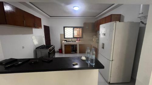 LOCATION MAISON BASSE 4 PIÈCES RIVIERA FAYA à Abidjan - Photo 3
