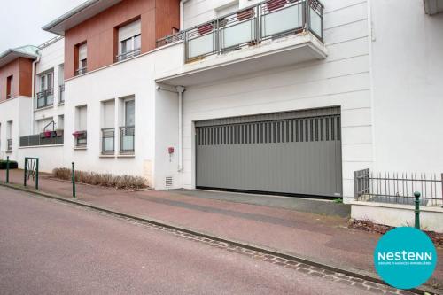 LOCATION PLACE DE PARKING SOUS-SOL 18 RUE CHATEAUBRIAND - … à Saint-Denis - Photo 1