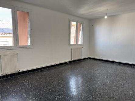 LOCATION T3 AVEC CELLIER à Narbonne - Photo 1