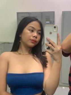LOOKING FOR SOMEONE in Santa Ana - Image 1