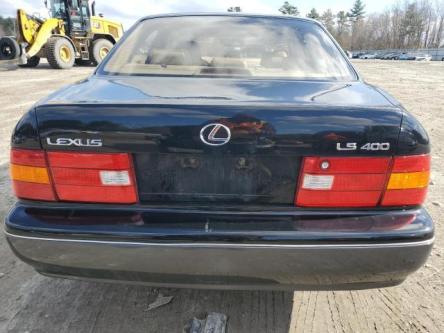 LUXURIOUS 2000 LEXUS LS 400 in Lagos - Image 4