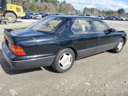 LUXURIOUS 2000 LEXUS LS 400 in Lagos - Image 5