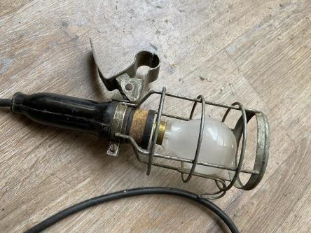 Lampe Baladeuse à Deuil-la-Barre - Photo 1