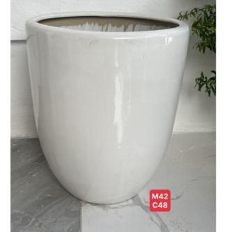Large medium pot in Singapore - Image 1
