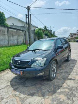 Lexus RX300 .AUTOMATIQUE. ESSENCE. PAPIER À JOUR. à Abidjan - Photo 9