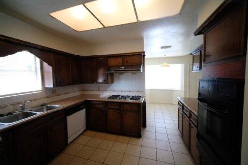 Lima Dr, Houston, Home For Rent in Sugar Land - Image 1