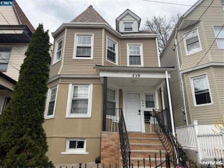 Lincoln Ave Unit,newark, Home For Rent in Newark - Image 1