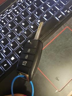 Llave control de Kia Rio 2019 en Miguel Hidalgo - Imagen 1