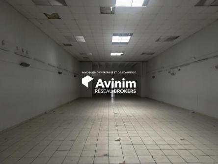 Local Activités/Entrepôt à Saint-Denis - Photo 1
